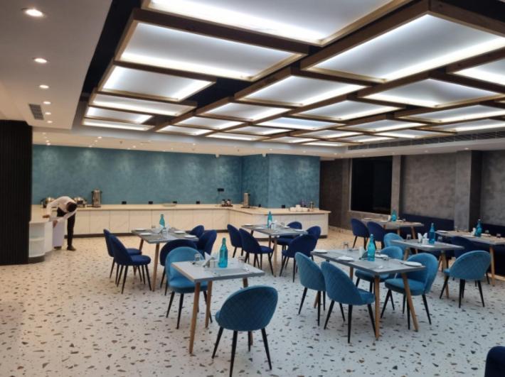 Отель Dolphin Club Chinhat Экстерьер фото